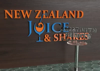 New Zealand Juice And Shakes Logo 1